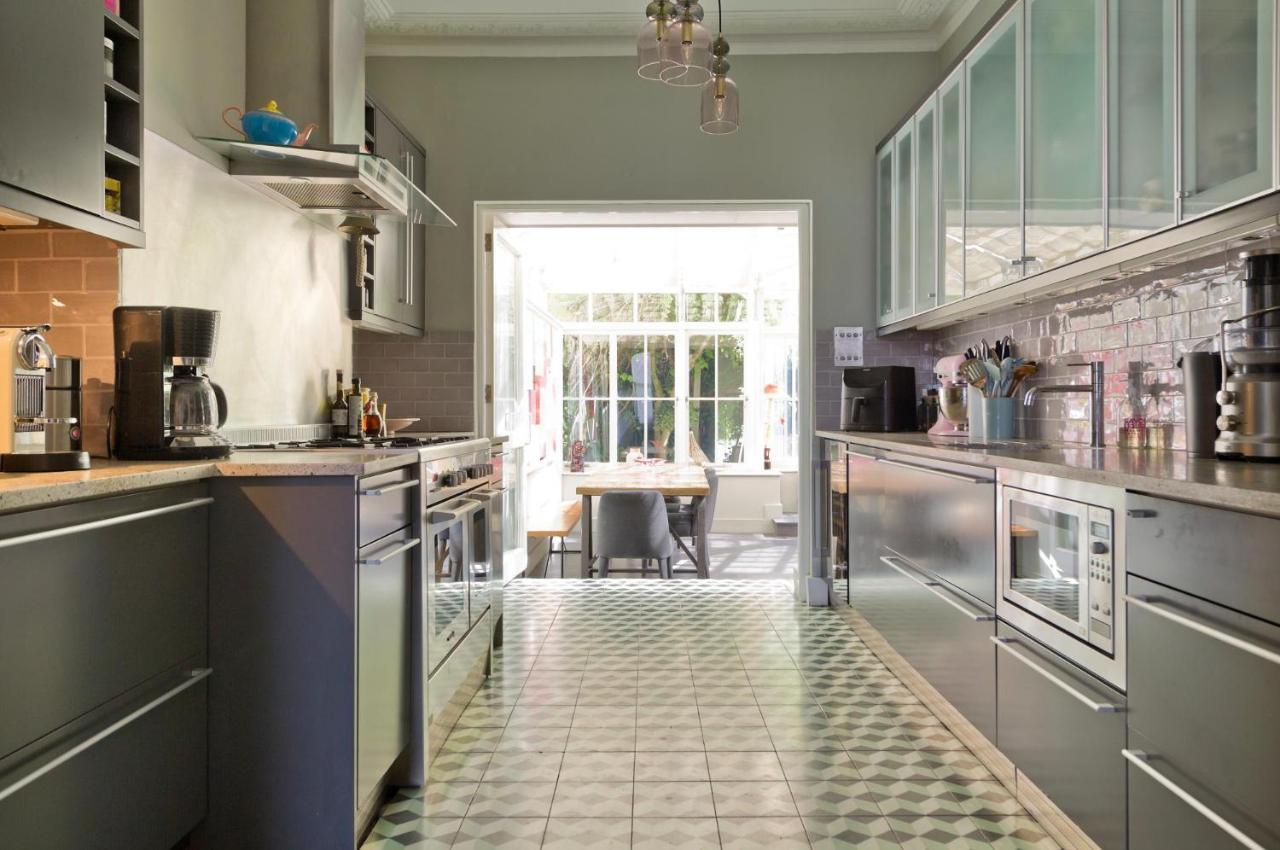3 Bed House In Fulham Villa Лондон Екстериор снимка